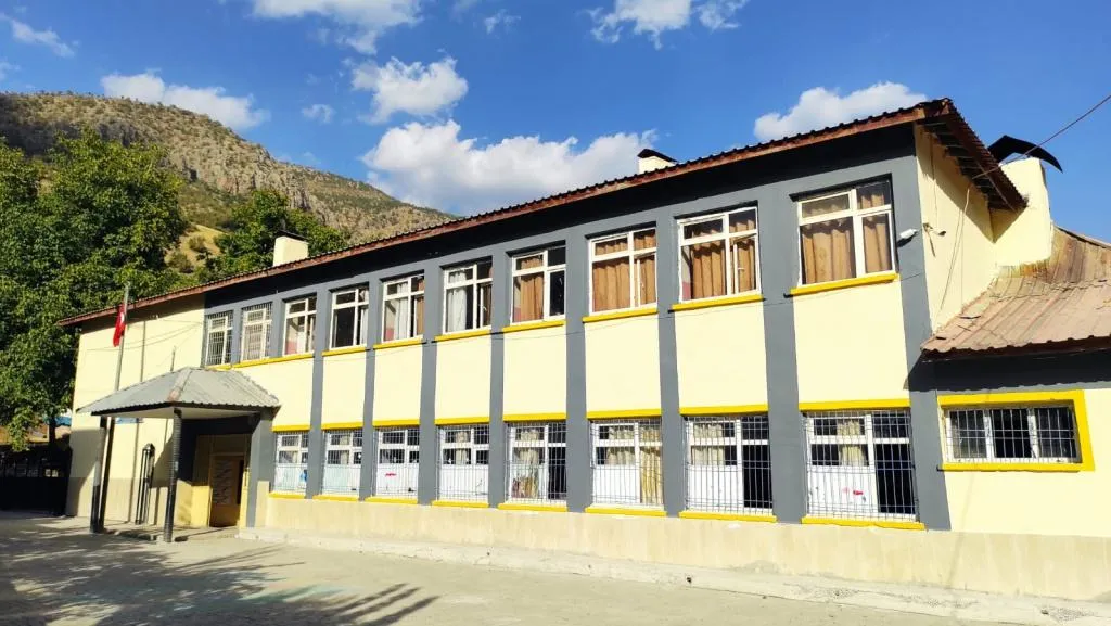 Yemişli İlkokulu fotoğrafı