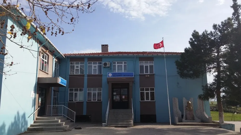 Sultanköy İlkokulu fotoğrafı