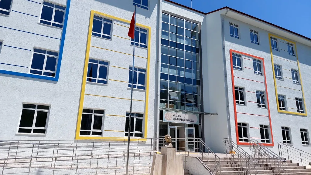 Cumhuriyet İlkokulu fotoğrafı