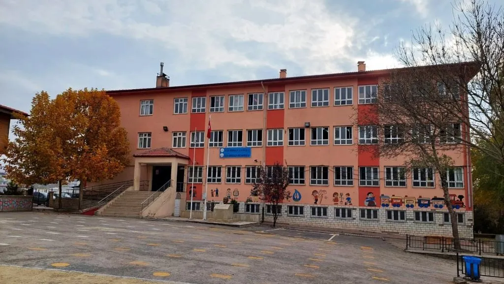 Ziya Gökalp Ortaokulu