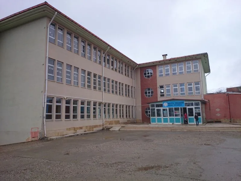 Doğanşehir Ortaokulu