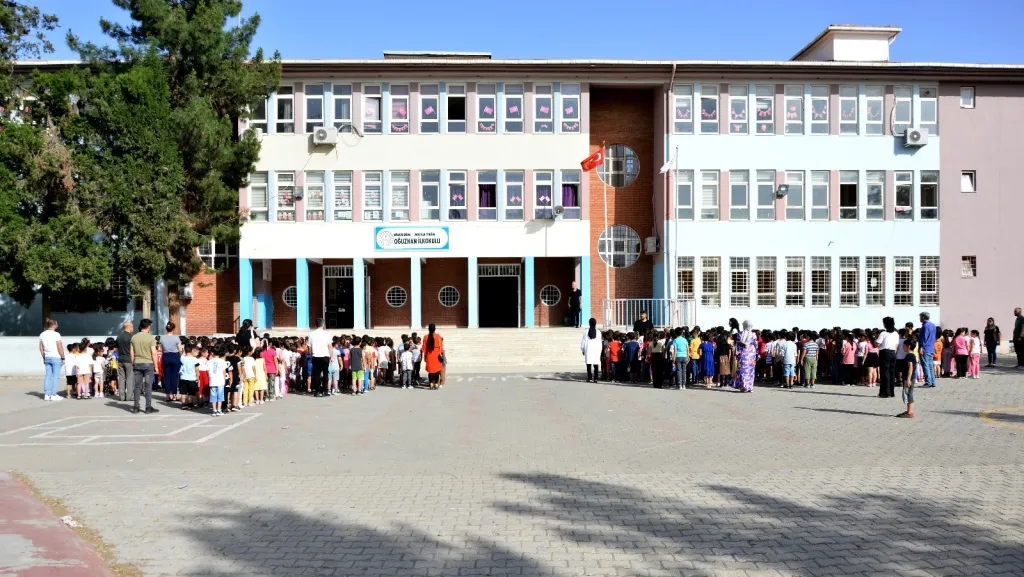 Oğuzhan İlkokulu
