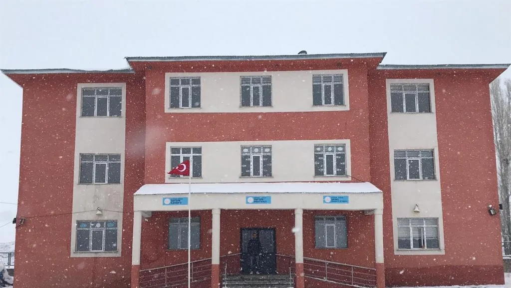 Toptepe Ortaokulu fotoğrafı