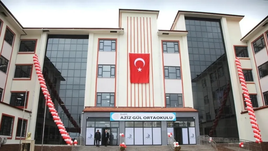 Aziz Gül Ortaokulu fotoğrafı