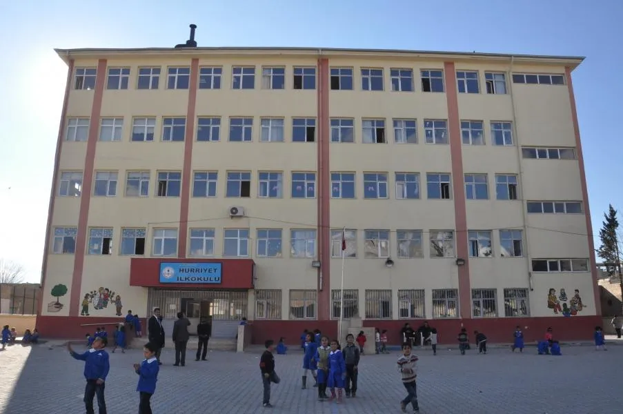 Hürriyet İlkokulu