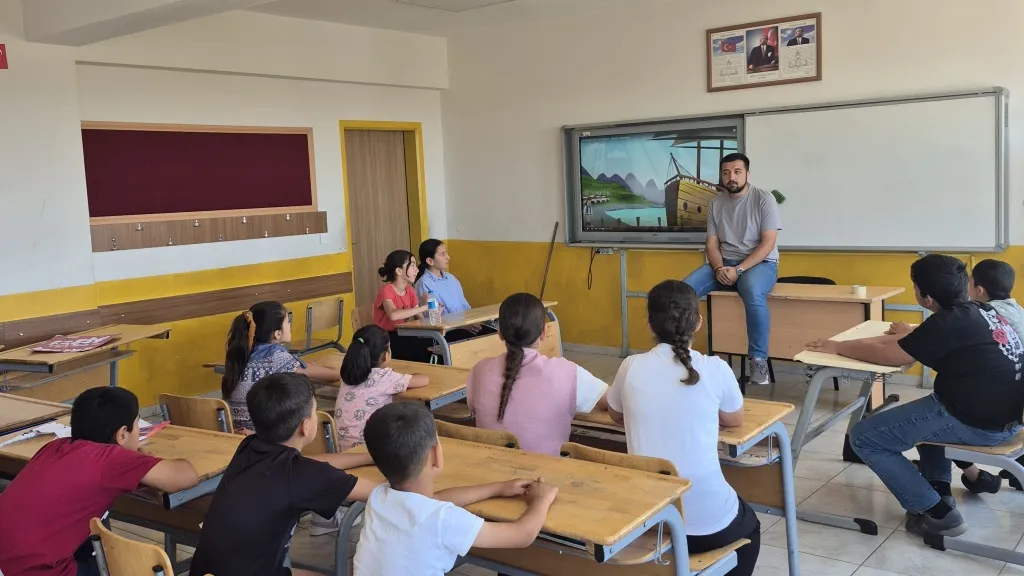 Altıyol İlkokulu