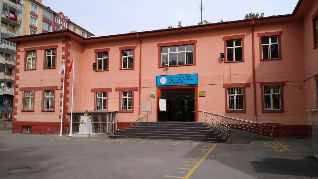 Salih Avgın Paşa Ortaokulu