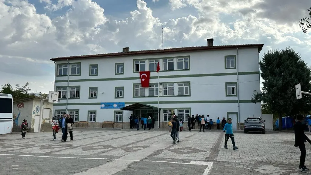 Şehit Yakup Kılınç Ortaokulu fotoğrafı