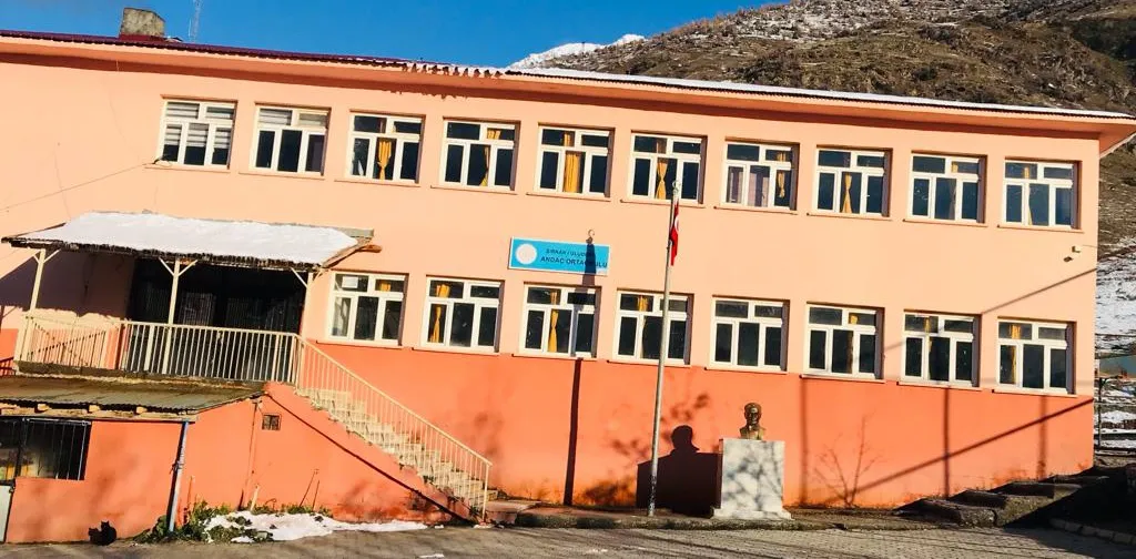 Andaç Ortaokulu