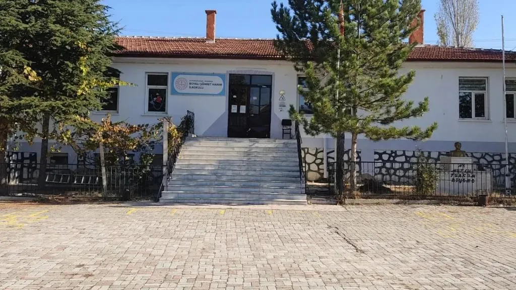 Boyalı Şöhret Hanım İlkokulu fotoğrafı