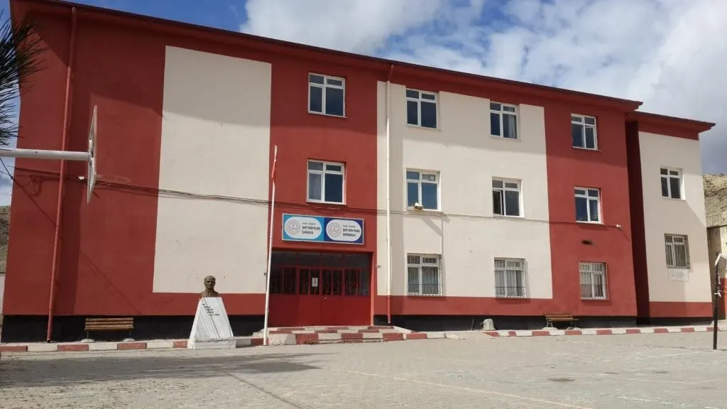 Şehit Yasin Yoldaş İlkokulu fotoğrafı
