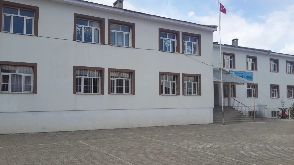 Söğütlü İlkokulu fotoğrafı