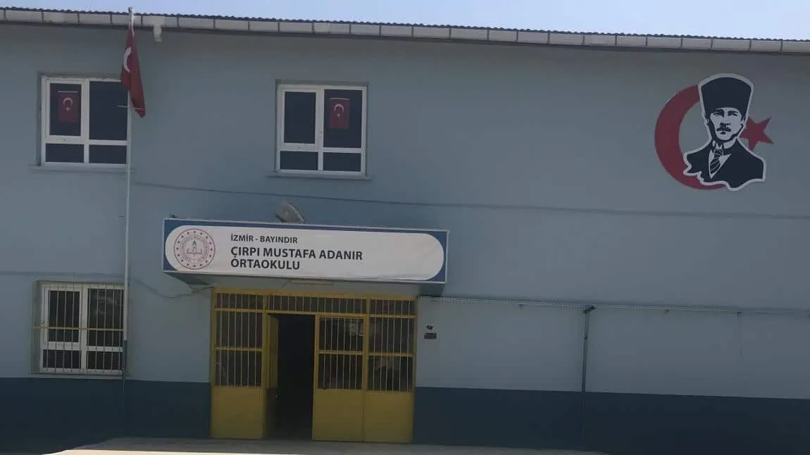 Bayındır Çırpı Mustafa Adanır Ortaokulu