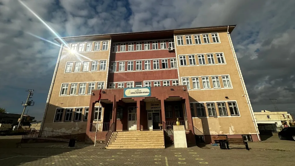 Çukurlu Deştadara Ortaokulu fotoğrafı