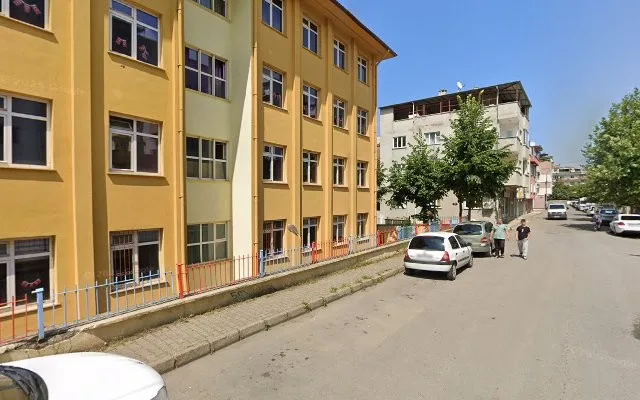 İskenderpaşa Ortaokulu
