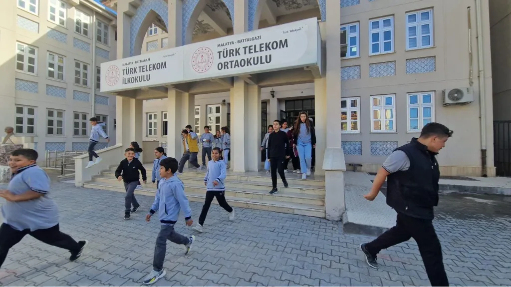 Türk Telekom Ortaokulu fotoğrafı