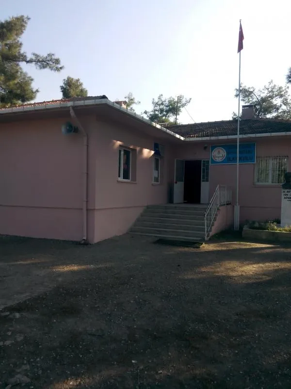 Büyük Bostancı İlkokulu