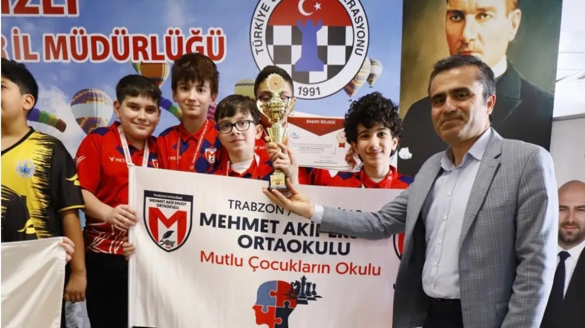 Mehmet Akif Ersoy Ortaokulu fotoğrafı