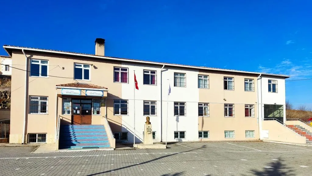 Gösterli Ortaokulu fotoğrafı