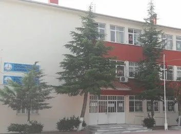 Büyükkarıştıran Ortaokulu