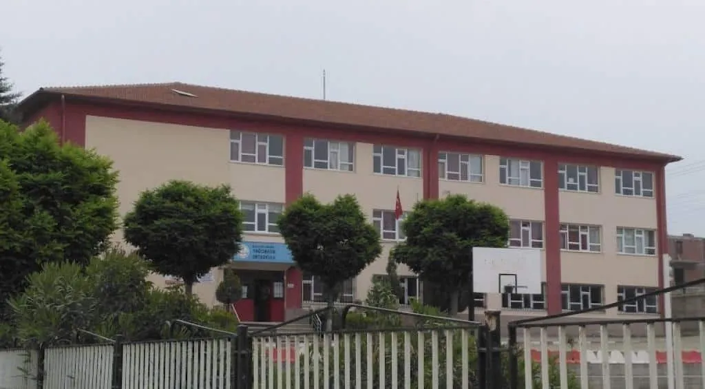 Yağcıbedir Ortaokulu fotoğrafı