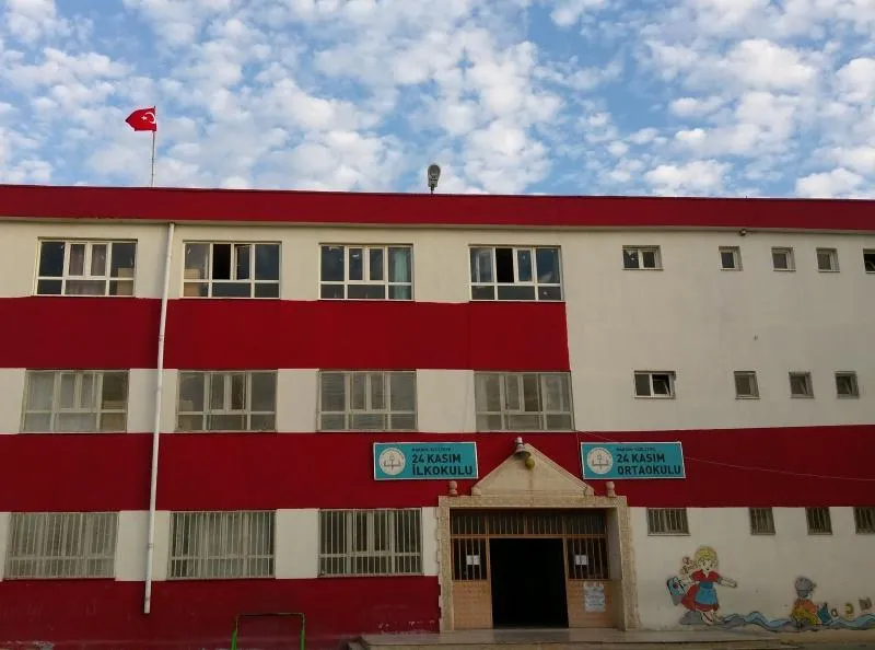 24 Kasım Ortaokulu fotoğrafı