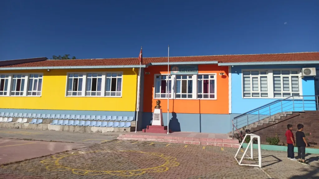 Ülkü İlkokulu