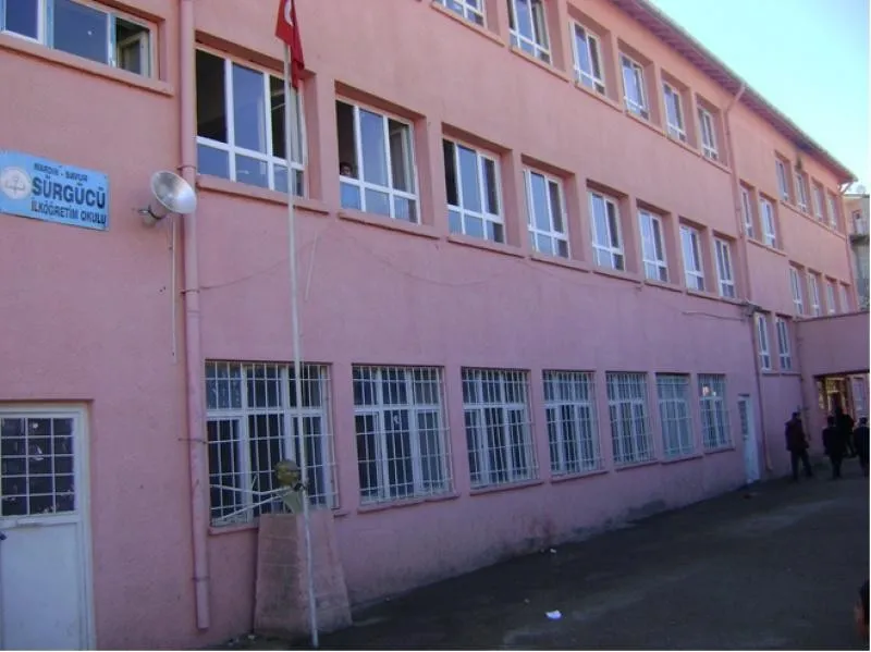 Sürgücü İlkokulu