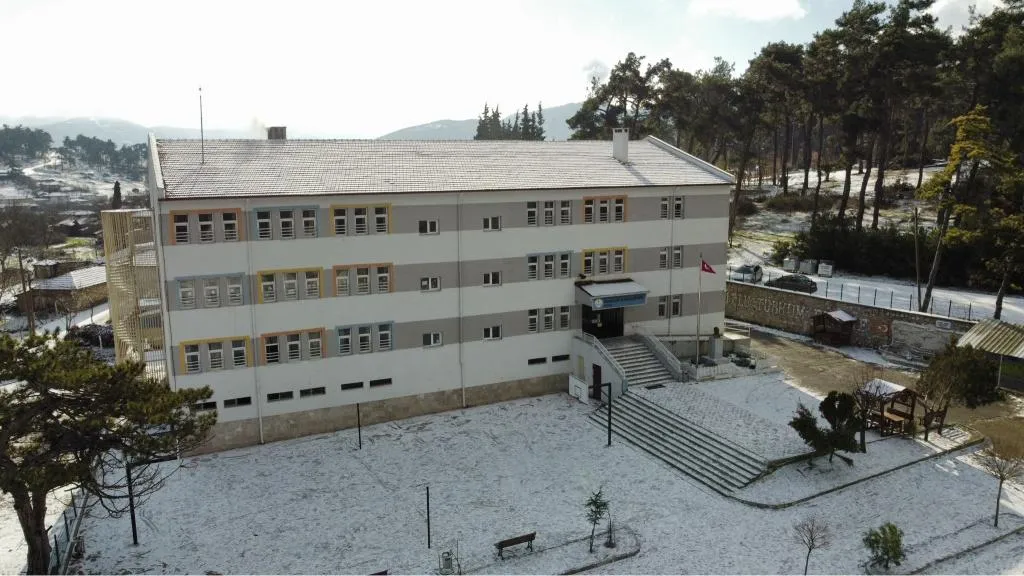 Konakpınar Köyü Şehit Jandarma Başçavuş Erbu Serpan Ortaokulu