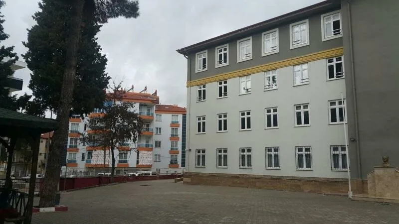 Oğuzhan Ortaokulu