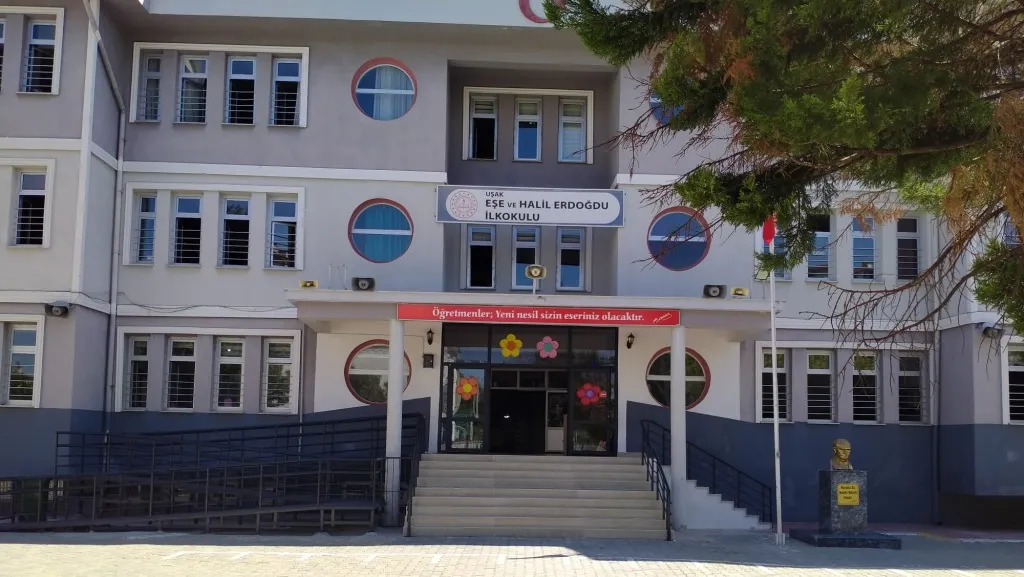 Eşe Ve Halil Erdoğdu İlkokulu fotoğrafı