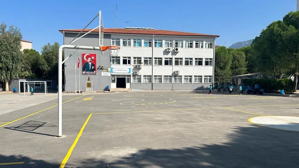 Organize Sanayi İlkokulu fotoğrafı