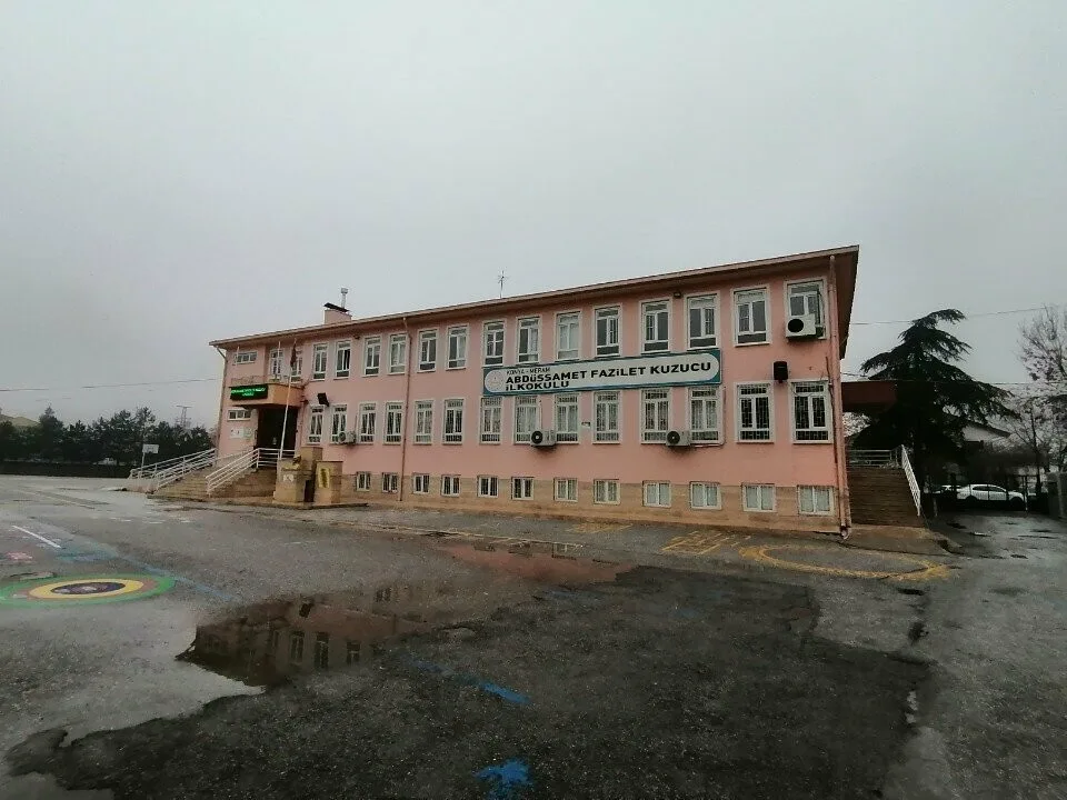 Abdussamet Fazilet Kuzucu İlkokulu fotoğrafı
