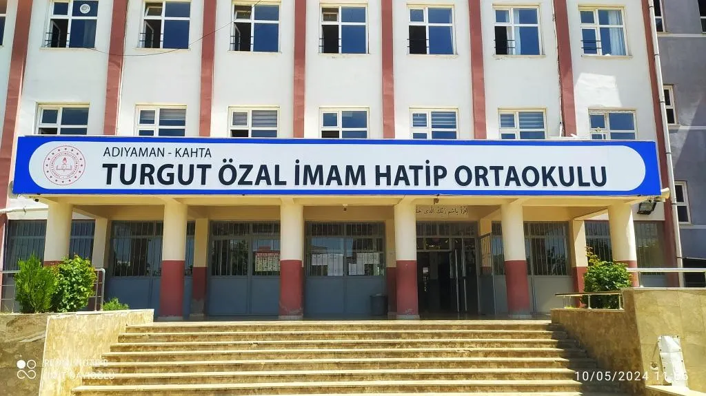 Turgut Özal İmam Hatip Ortaokulu fotoğrafı