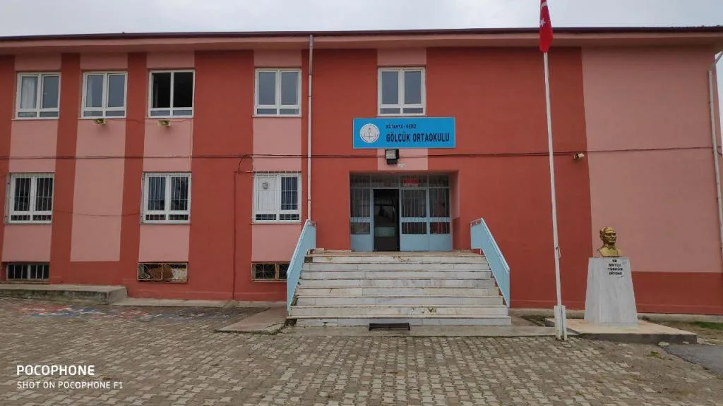Gölcük Ortaokulu fotoğrafı
