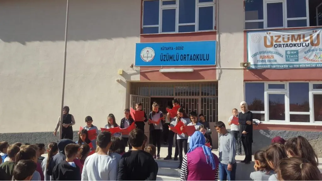 Üzümlü İlkokulu fotoğrafı