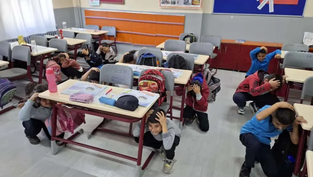 Mevlütlü Ortaokulu fotoğrafı