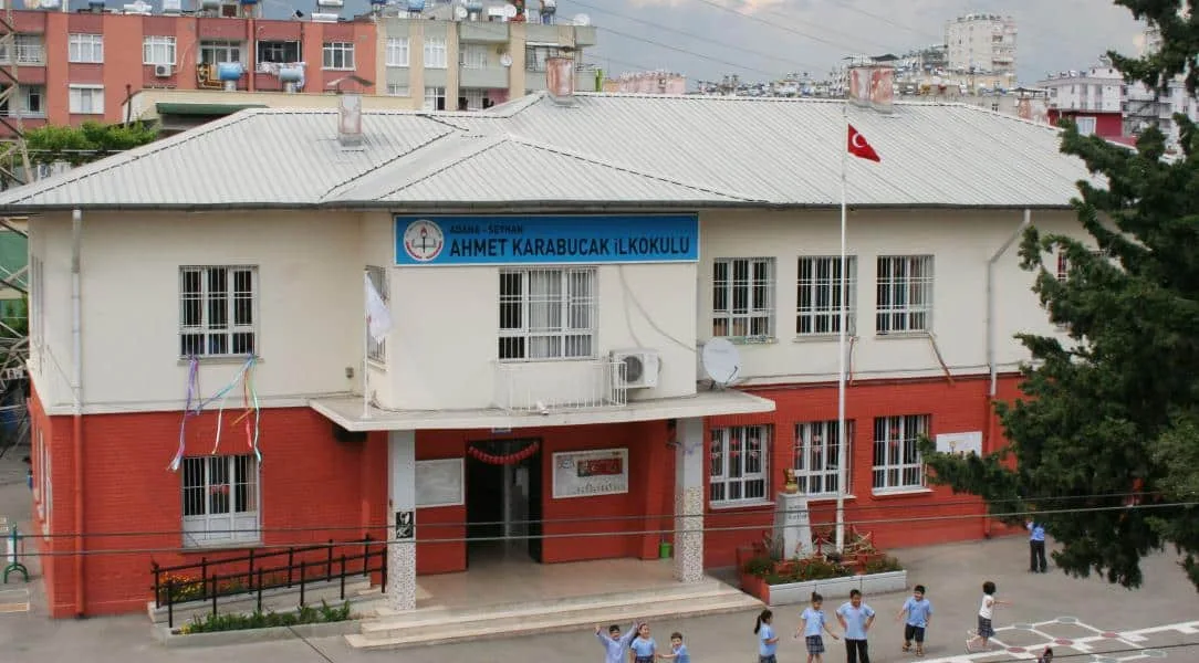 Ahmet Karabucak İlkokulu fotoğrafı