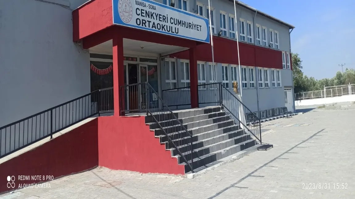 Cenkyeri Cumhuriyet Ortaokulu fotoğrafı