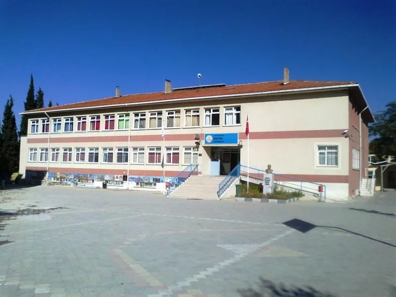 Fatih Ortaokulu fotoğrafı