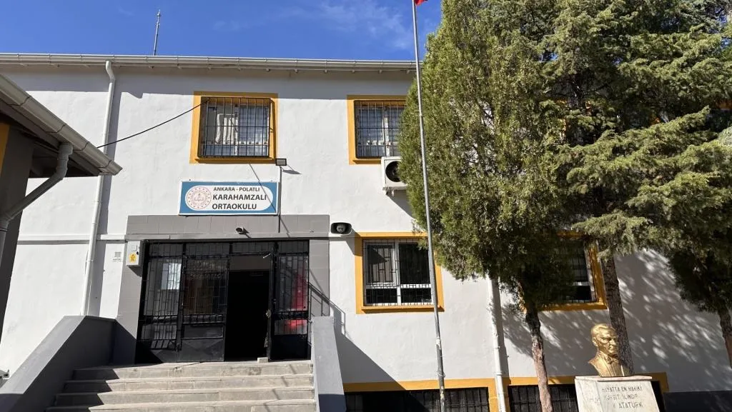 Karahamzalı Ortaokulu fotoğrafı