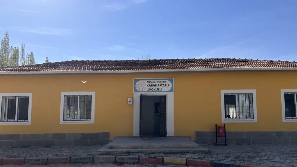 Karahamzalı İlkokulu fotoğrafı