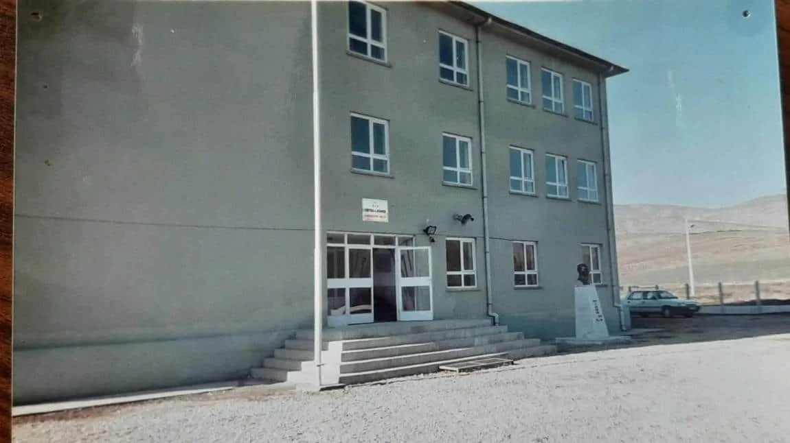Gökçeyurt Yibitaş Ortaokulu