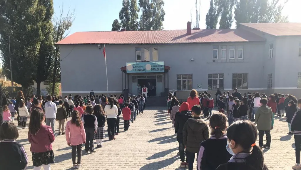 Cumhuriyet Ortaokulu