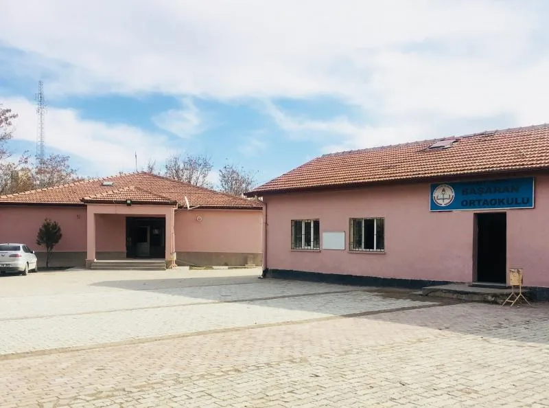 Başaran Ortaokulu fotoğrafı