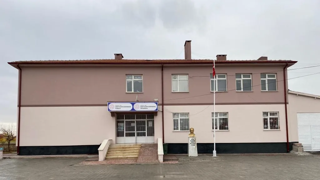 Şehit Azam Güdendede Ortaokulu fotoğrafı