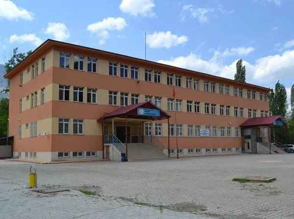 Tekir Ortaokulu
