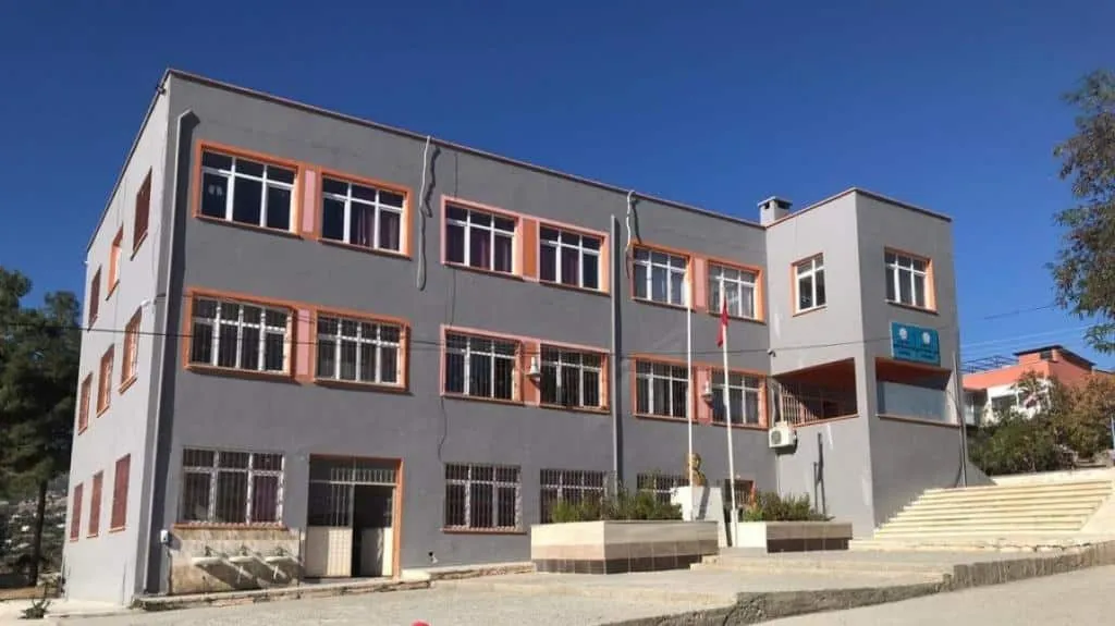 Şehit İsrafil Işık Ortaokulu fotoğrafı