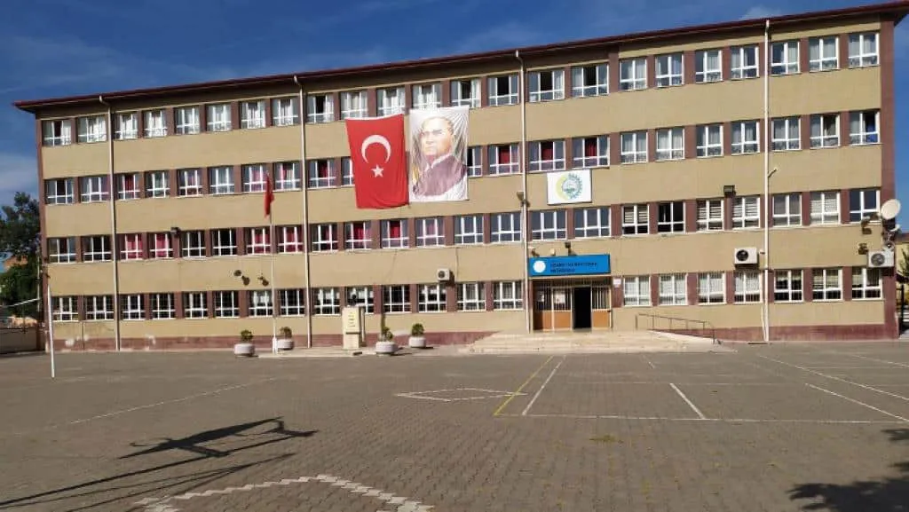 Ticaret Sanayi Odası Ortaokulu fotoğrafı