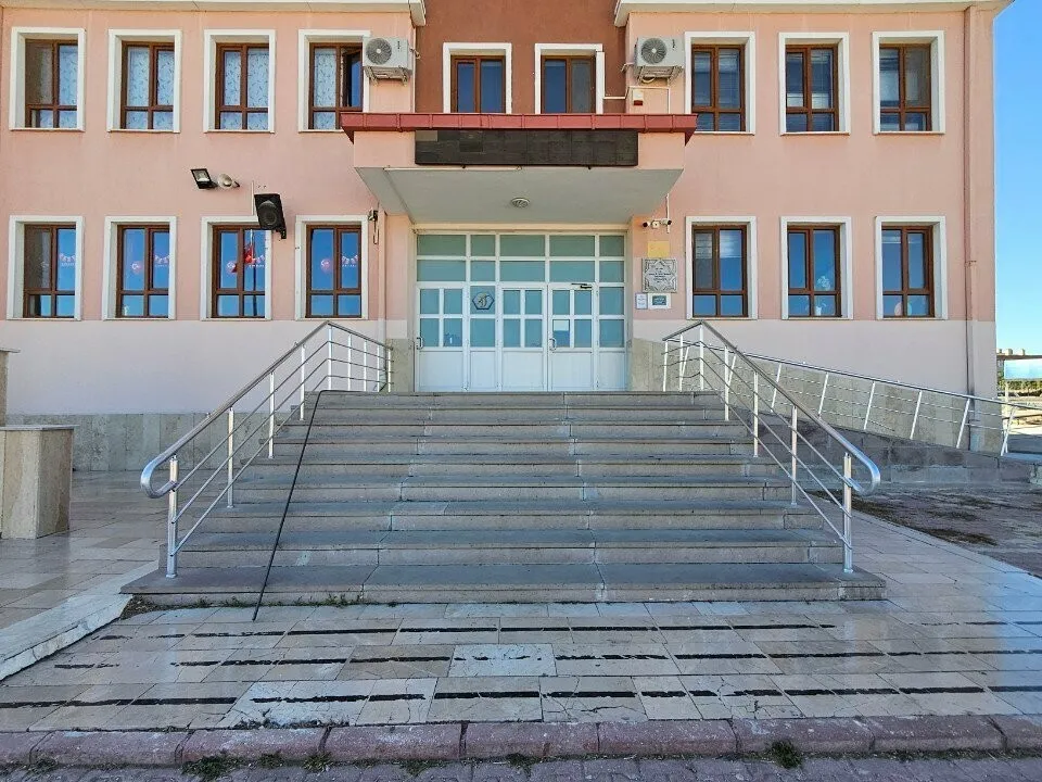 Dikilitaş Sahip Ata İlkokulu fotoğrafı